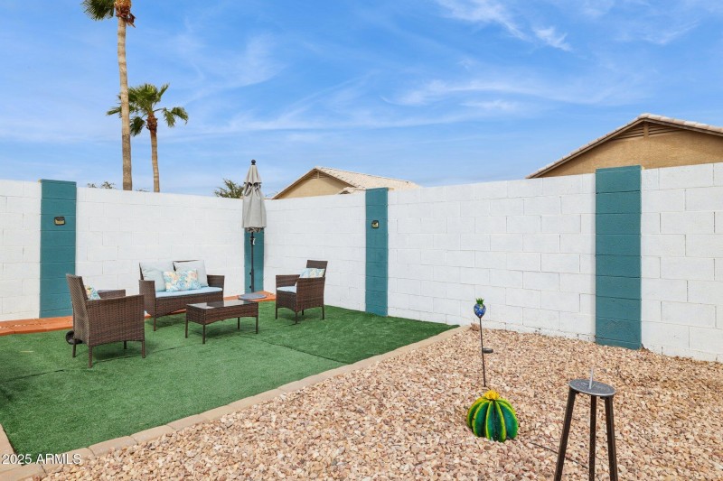 29-web-or-mls-15084-w-polk-st