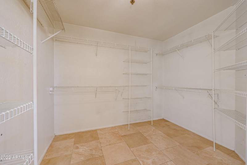 Master Walk In Closet