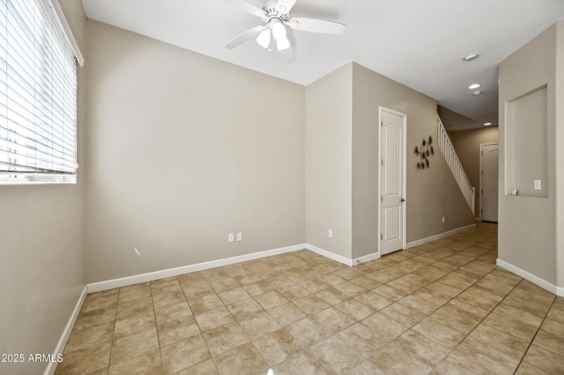 4-1367SCCD1104-ocupix