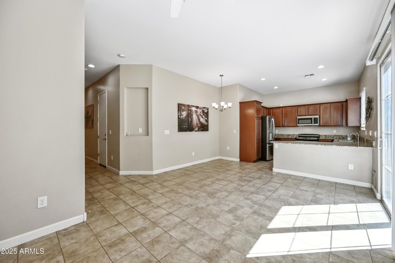 5-1367SCCD1104-ocupix