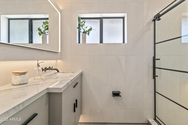 Bedroom 2 Ensuite