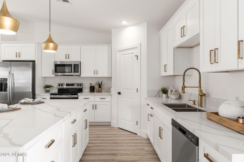 16627 N SLATE Lane, Maricopa, AZ