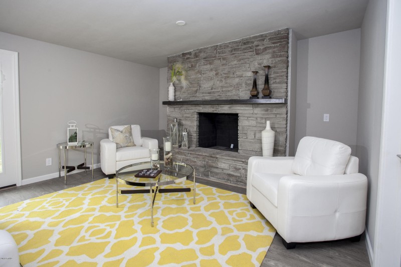 20161110222258888042000000-o