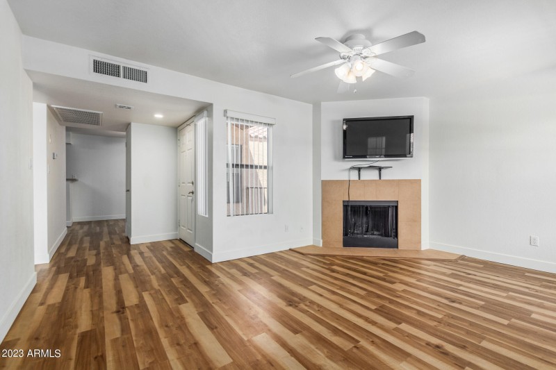 0005-05 - Mountain View