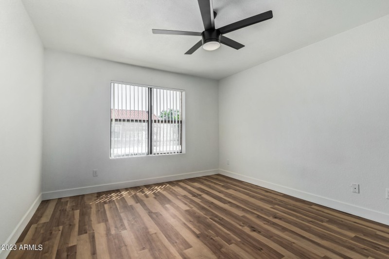 0009-09 - Mountain View