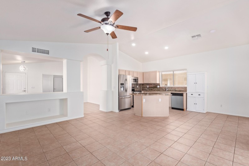 0010-10 - Campo Bello