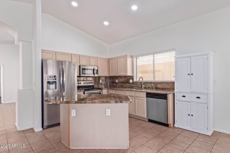 0011-11 - Campo Bello