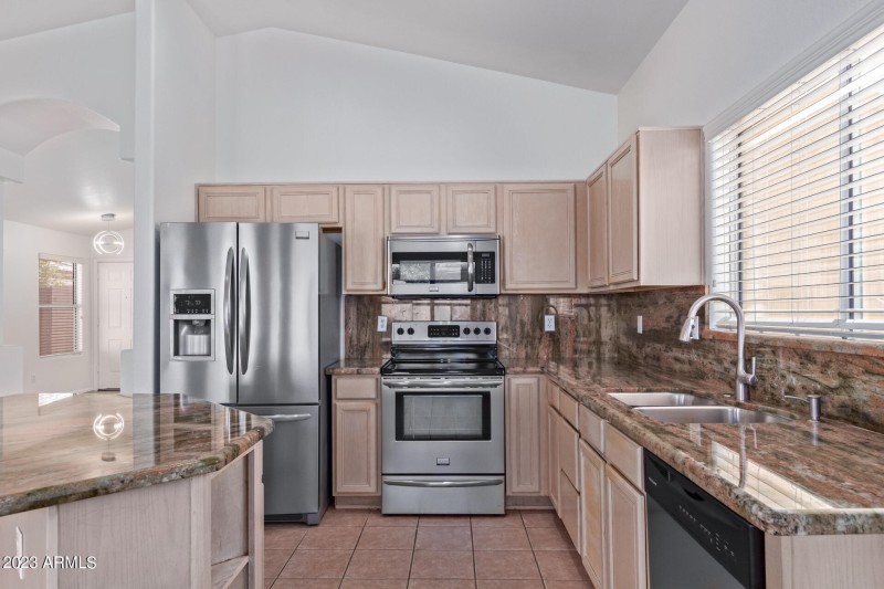 0014-14 - Campo Bello