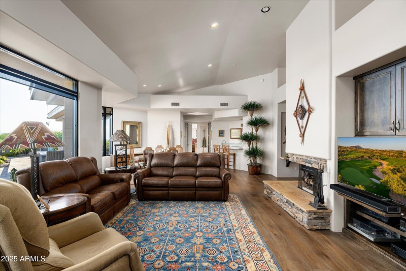 09-10699 E Fernwood Ln (9 of 47)