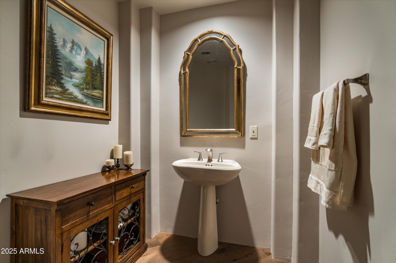 12-10699 E Fernwood Ln (12 of 47)