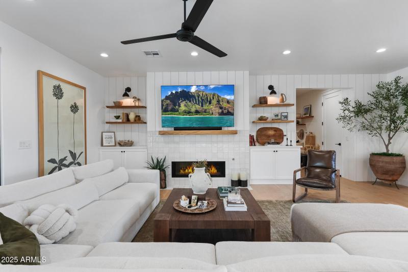 Custom gas fireplace