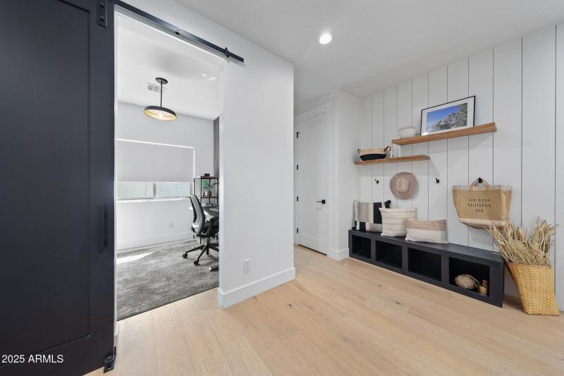 Flex space/office