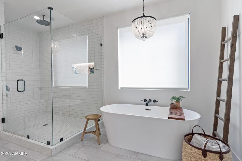 Soaking tub and walk-in shower
