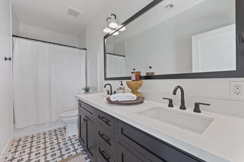 Full bathroom upstairs