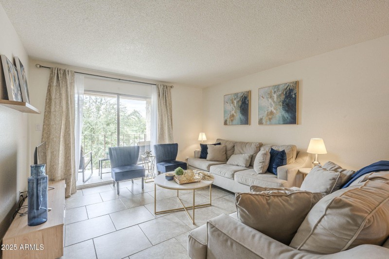 10-web-or-mls-Chaparral-10