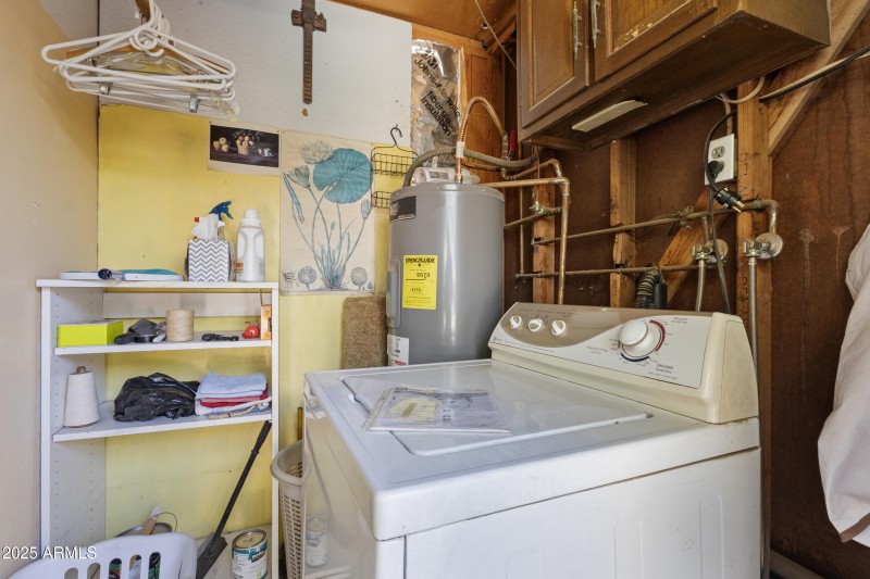 Outdoor Laundry Room