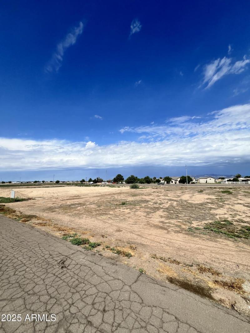front facing lot