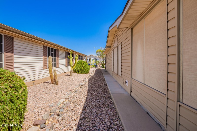 34 - Goldfield
