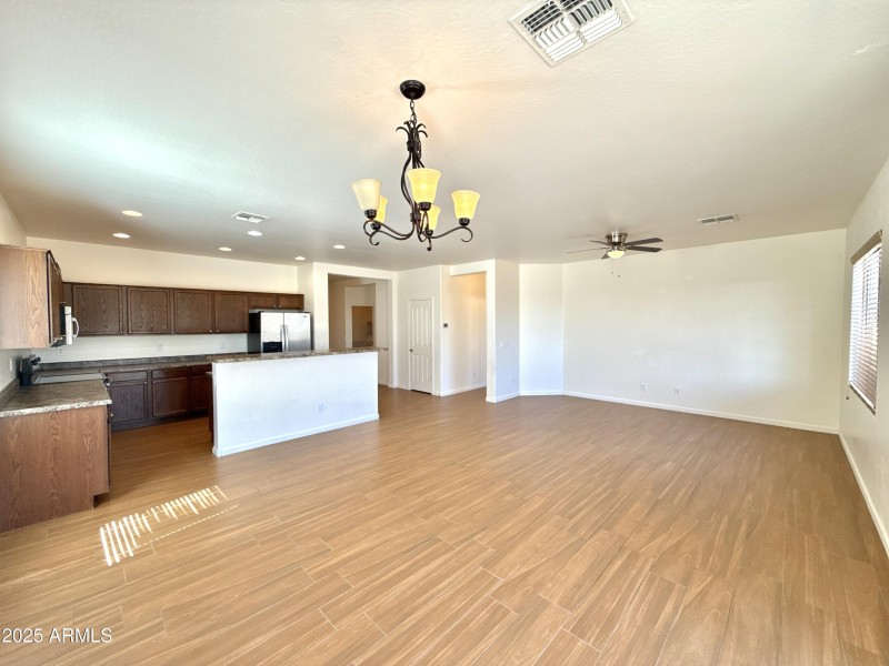 DJI_20250923_114002_767