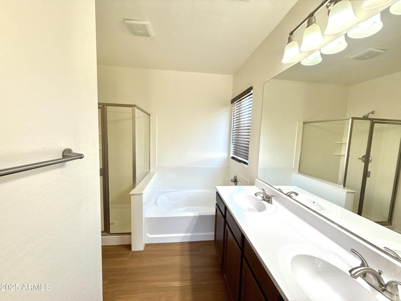 DJI_20250923_114236_744