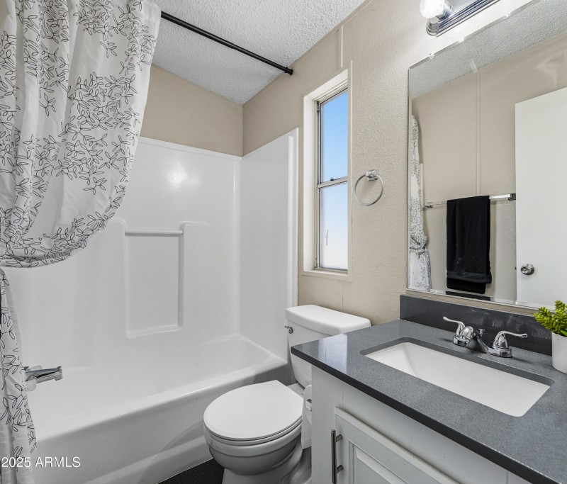 1650 S Arizona Ave 80-12