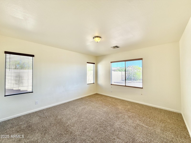 DJI_20250923_114053_393