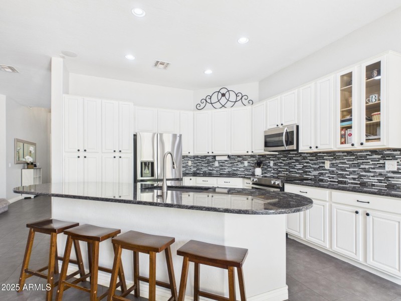 CAM02404G0-PR0144-STILL020