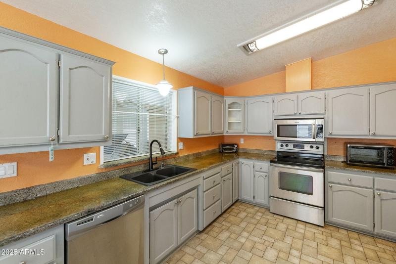 28-web-or-mls-DLB_5551