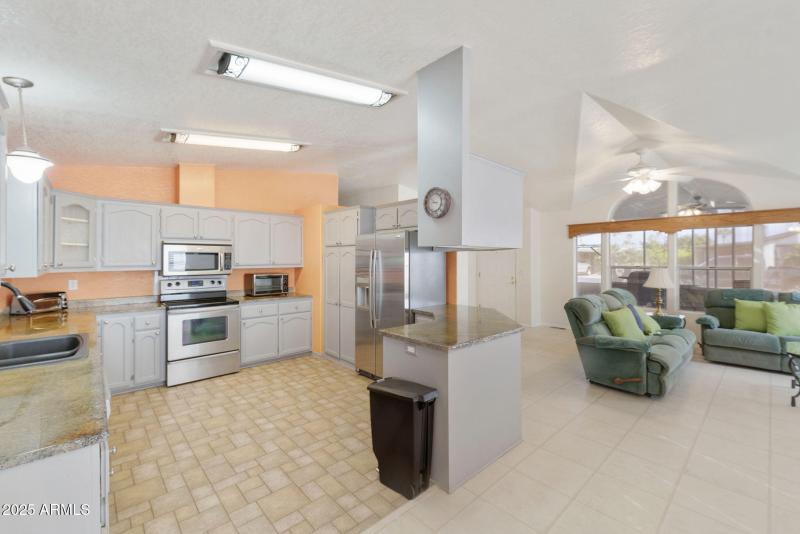 36-web-or-mls-dlb_5583-dlb_5587