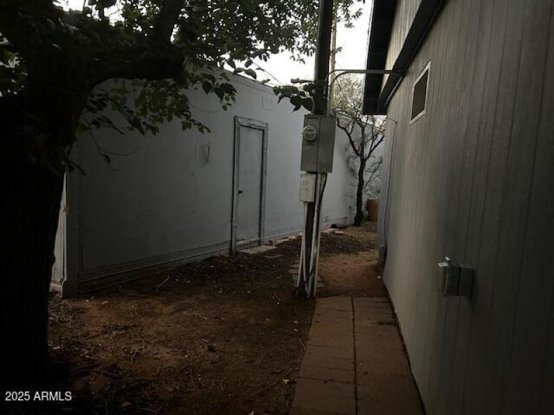 Convoy storage shed