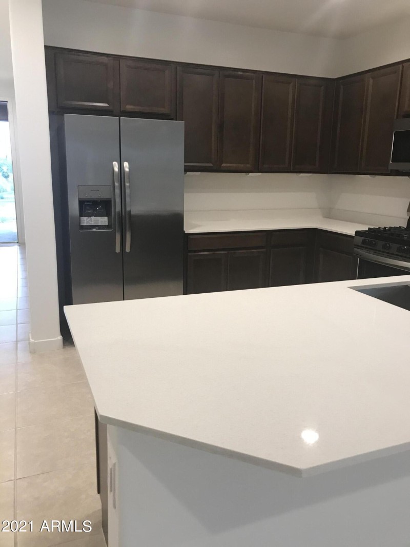 7510153E-F57D-4897-AF78-F31A2C431065