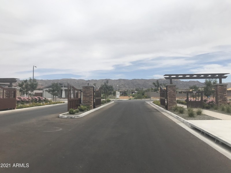 587A2BE8-0FC3-4382-84D4-31B507061004