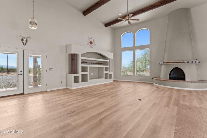 8-web-or-mls-DSC09906