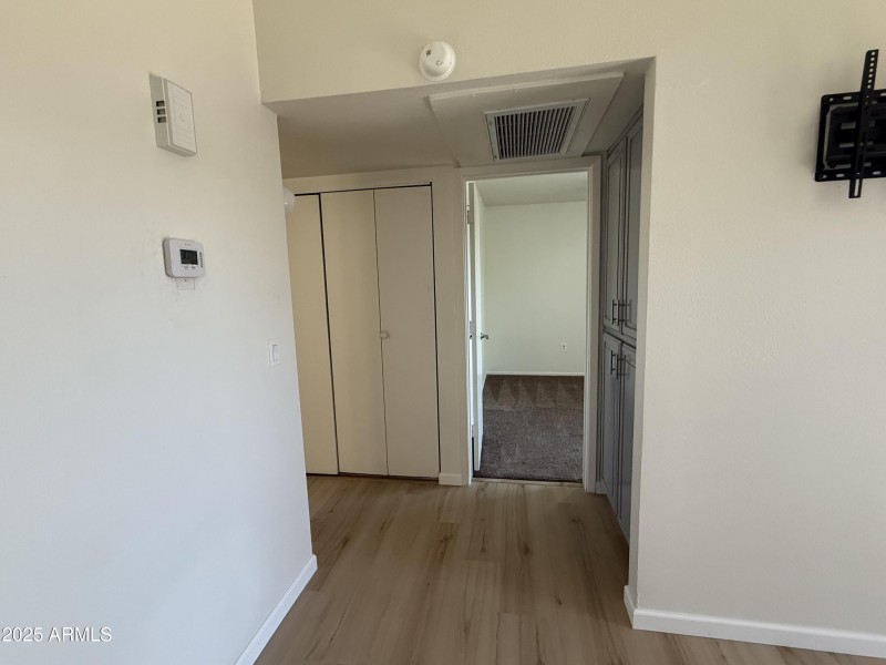 Hallway to Guest & Primary