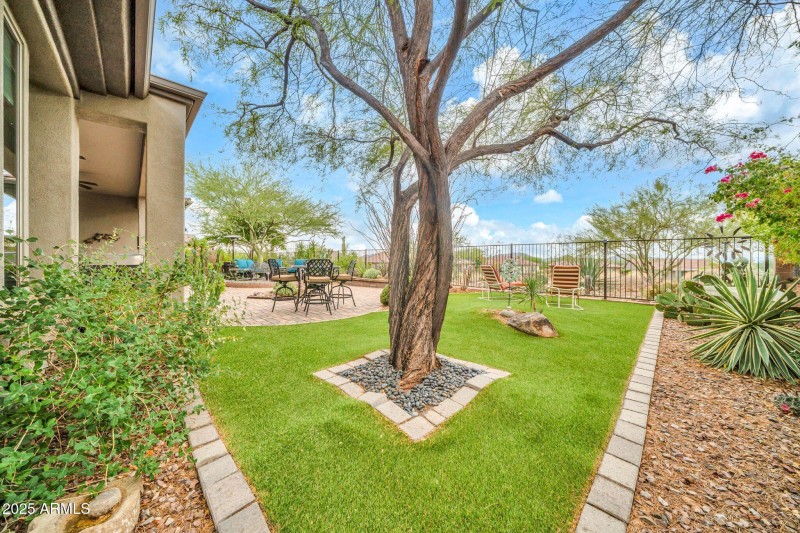 41212 N Congressional Dr-43