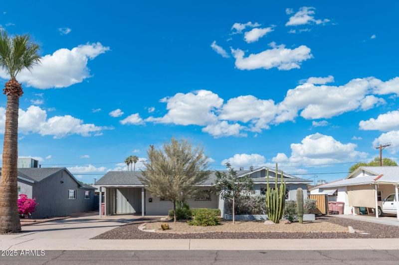 2 - 7240 E Garfield St