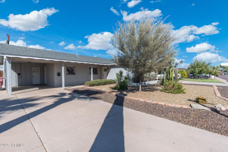 5 - 7240 E Garfield St