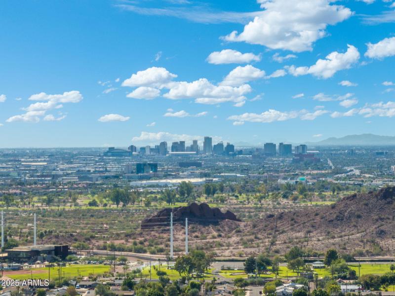 56 - 7240 E Garfield St