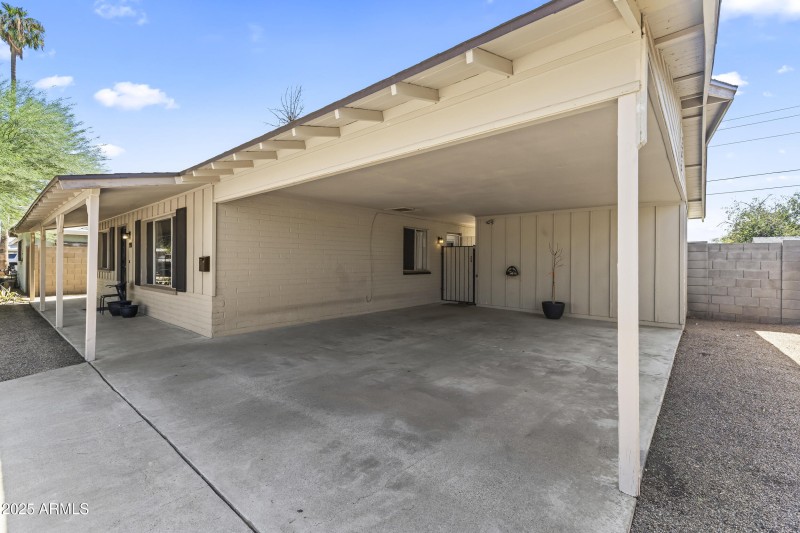 Carport