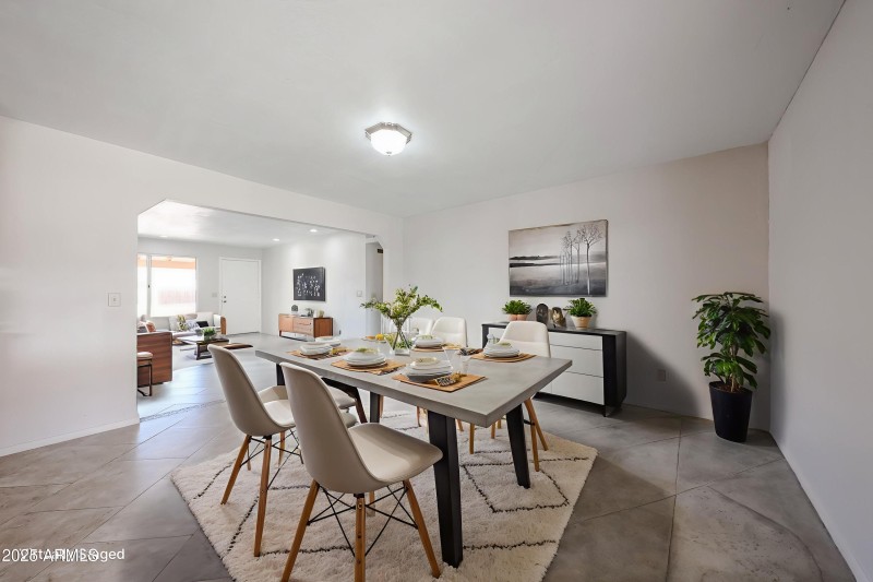 Virtually Staged Dining Area