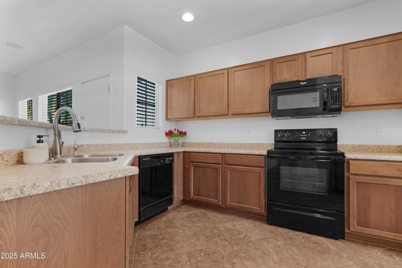 Kitchen 4