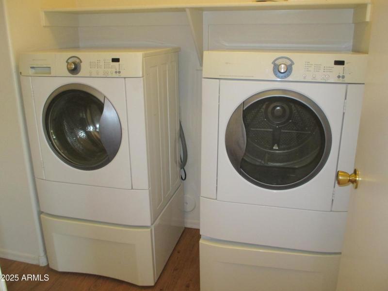 32 Laundry with Washer and Dryer