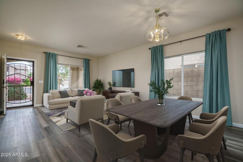 2VS) LIVING ROOM