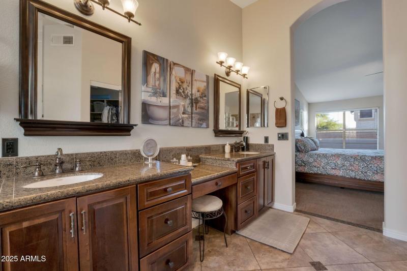 25-web-or-mls-QP-05494