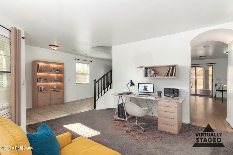 10-67th - Home Office - Standard - 4