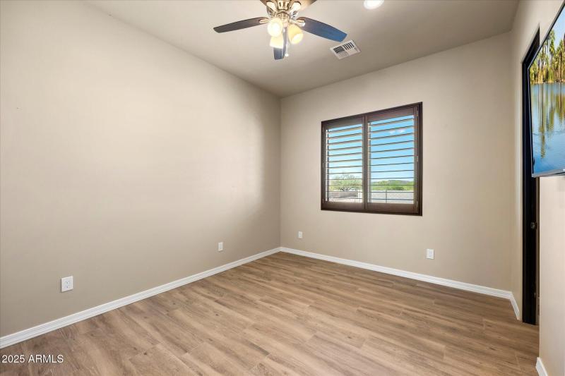 front Bedroom 4/den