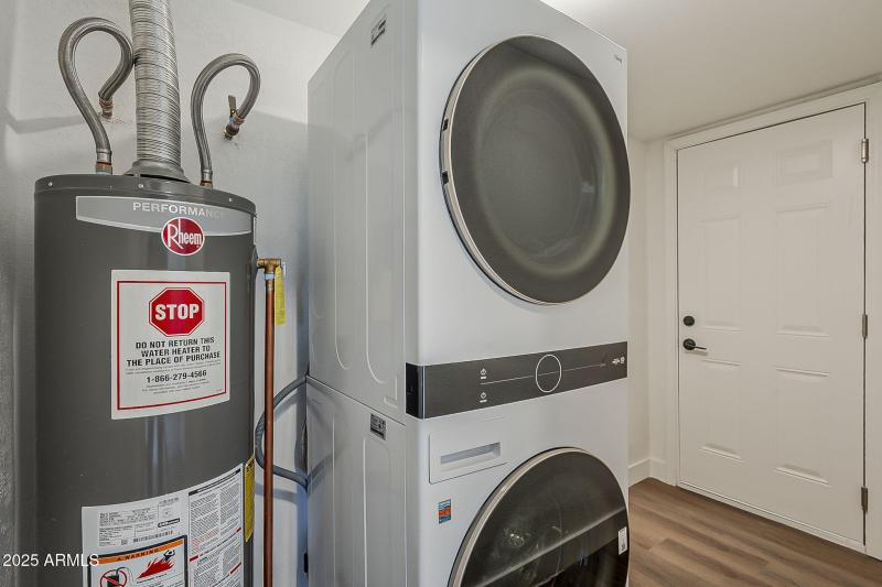 Launrdy Room