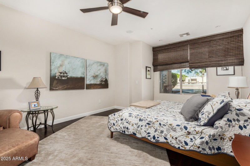 20 - Woodmere Fairway