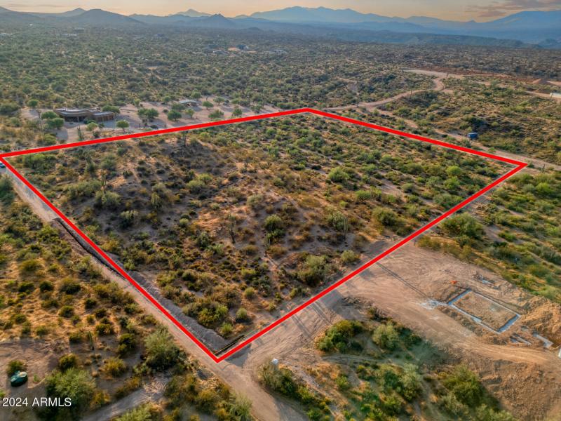 136th St & Hawksnest Scottsdale - 100_1