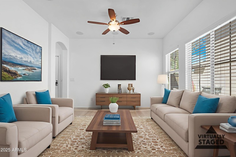 Living-1 - Living Room - Standard - 7
